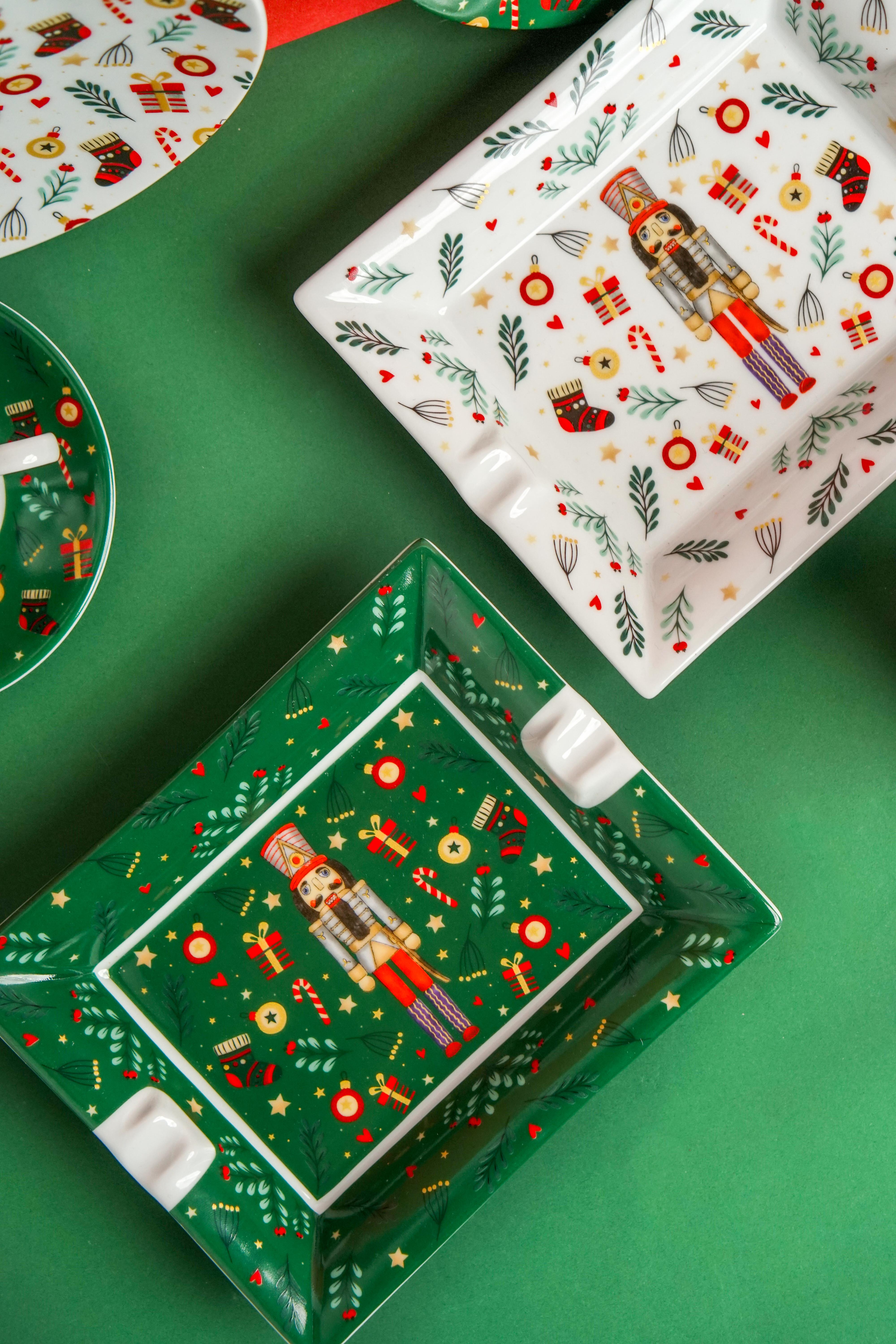 Christmas Nutcracker White Porselen Kül Tablası